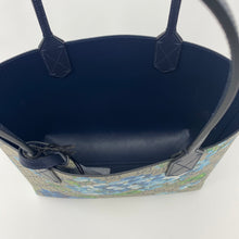 Load image into Gallery viewer, Gucci Soft GG Bloom Tote
