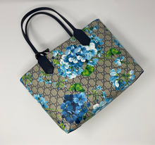 Load image into Gallery viewer, Gucci Soft GG Bloom Tote
